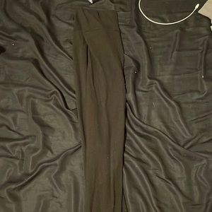 plain black leggings